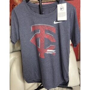 Nike Minnesota Twins MLB T-Shirt Women's M Medium Baseball Tee Ladies LDS
